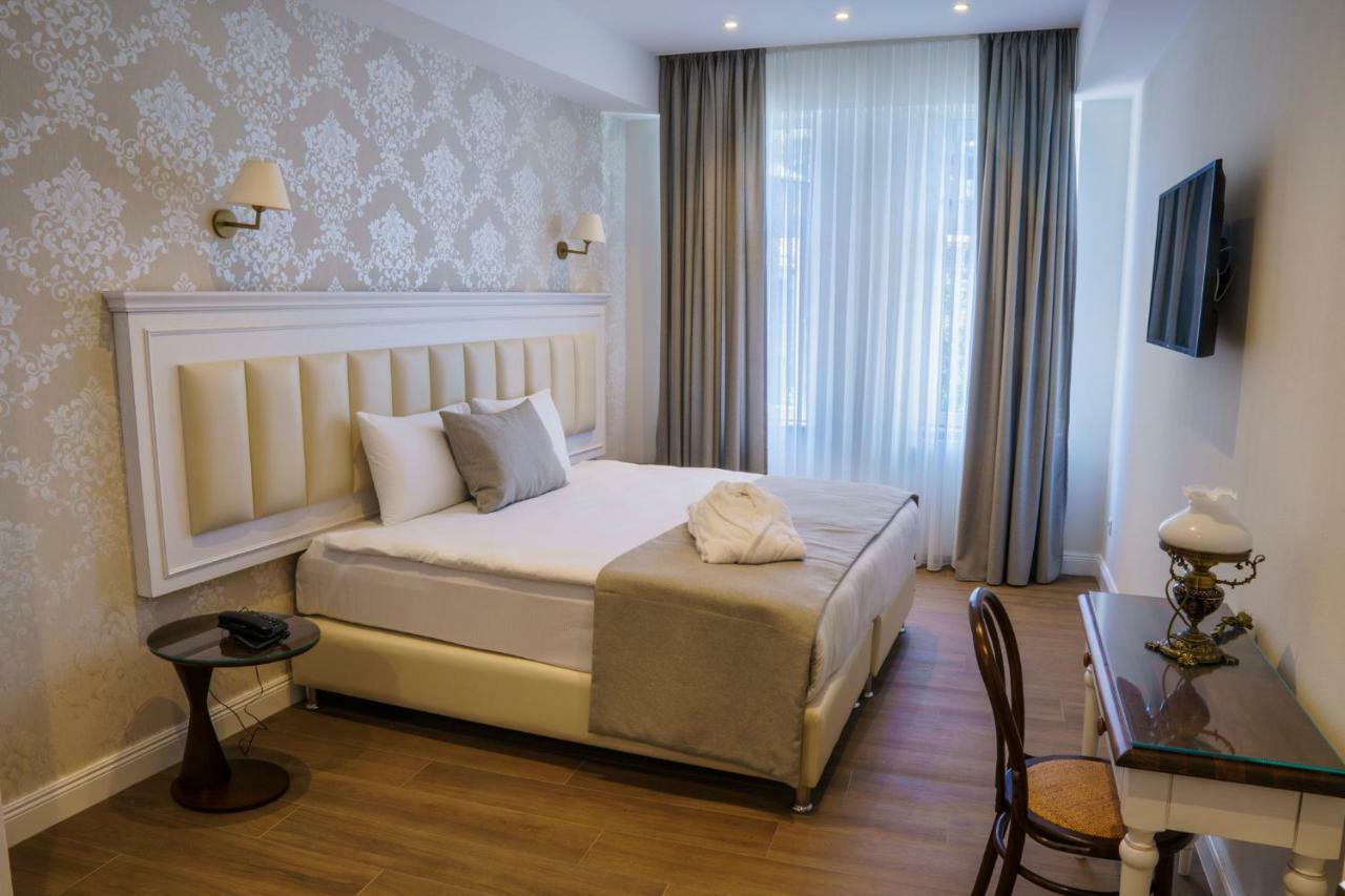 Hotel Passport Tbilisi Exteriör bild